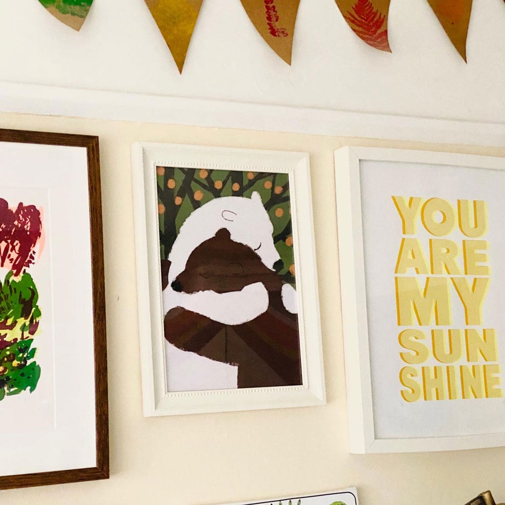 Bearhug Poster von Jenny Bloomfield