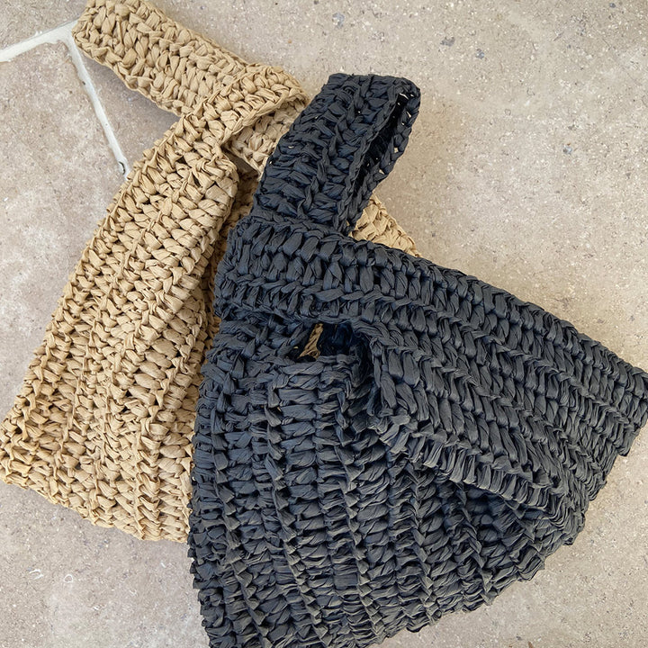 Knotentasche aus Raffia, gehäkelt - schwarz