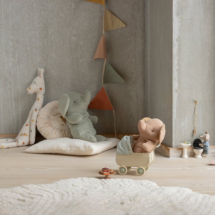 SAFARI FRIENDS, ELEFANT small - powder