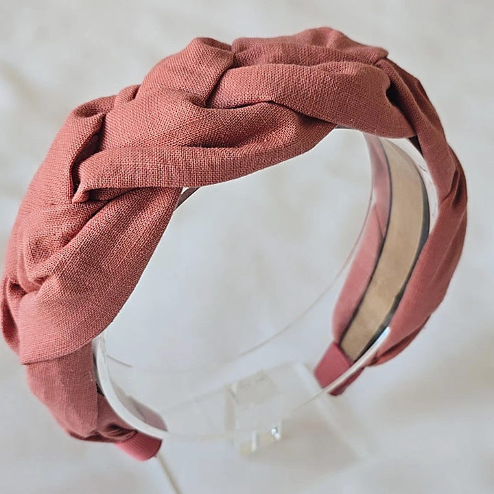 Haarreif aus Leinen, geflochten in der Farbe clay pink