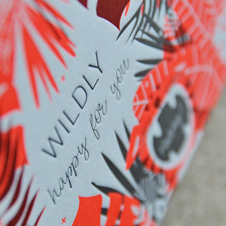 Von Muttern - ‘WILDLY HAPPY' - Letterpress Postkarte