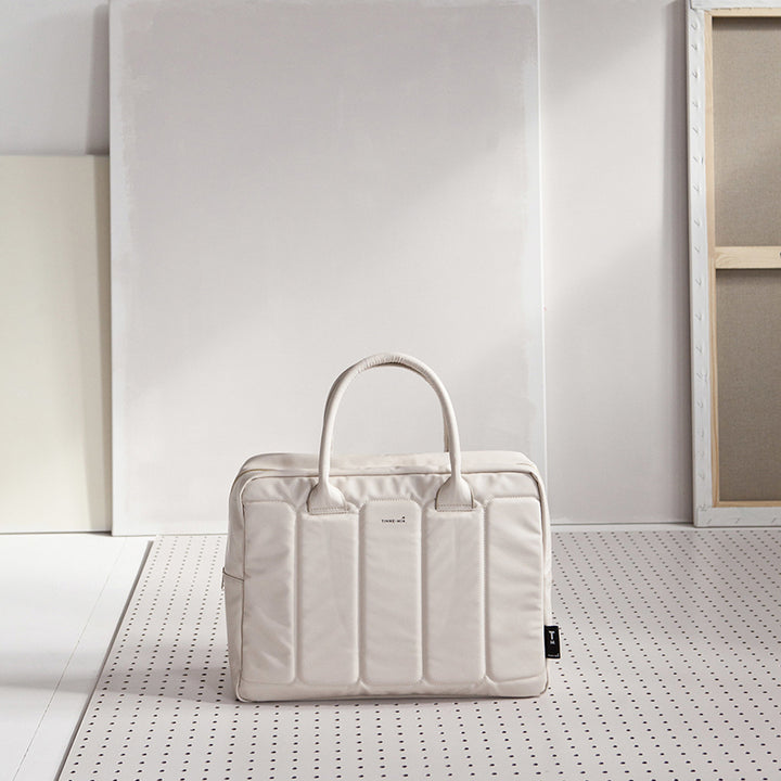 Tinne + Mia Laptoptasche off white